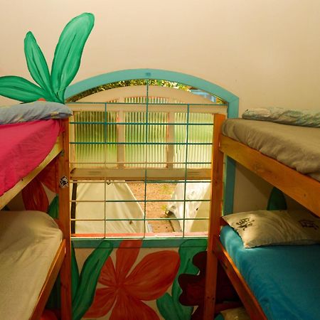Hostel Tropico De Capricornio - Itagua Ubatuba Room photo