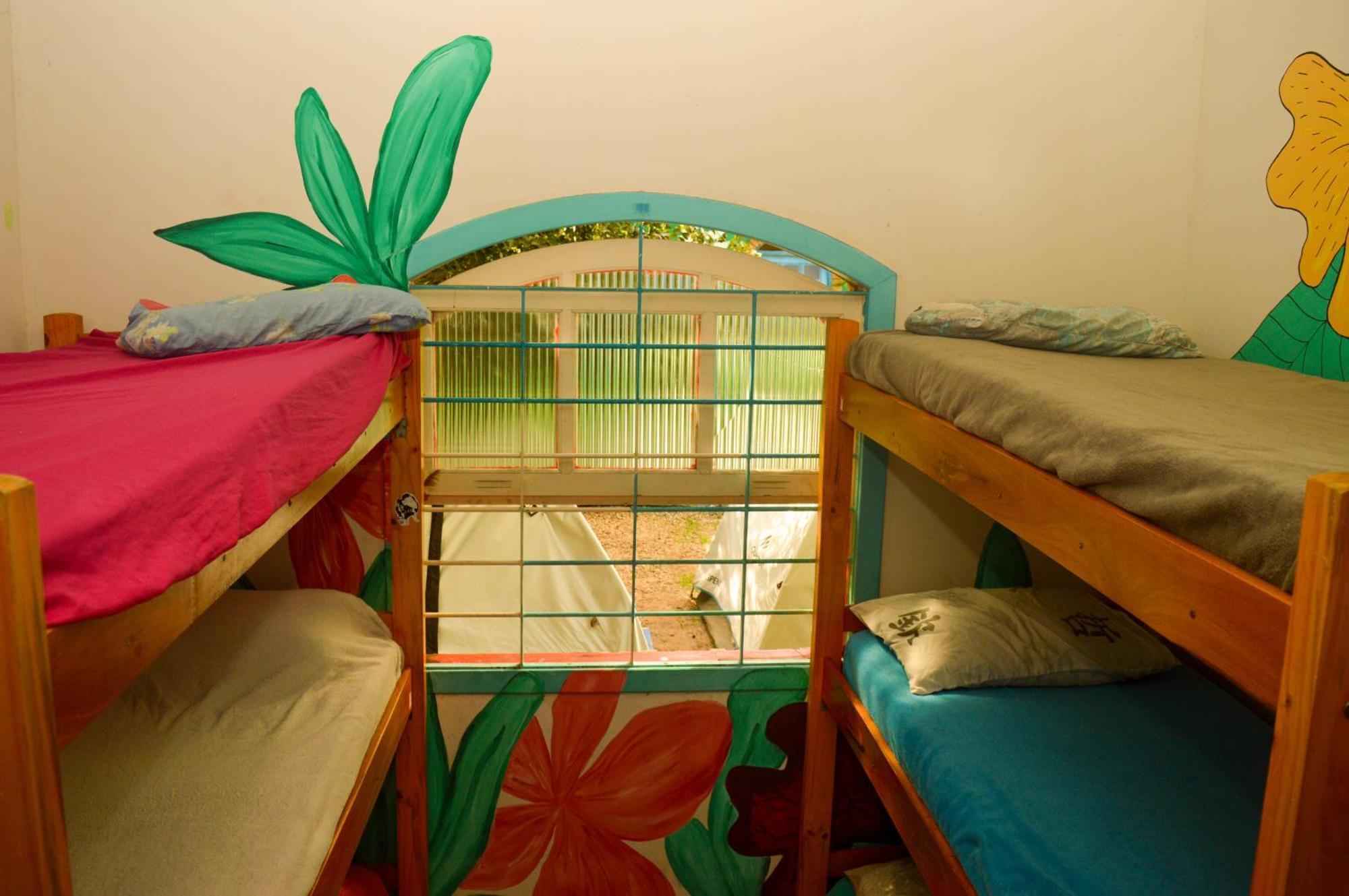 Hostel Tropico De Capricornio - Itagua Ubatuba Room photo